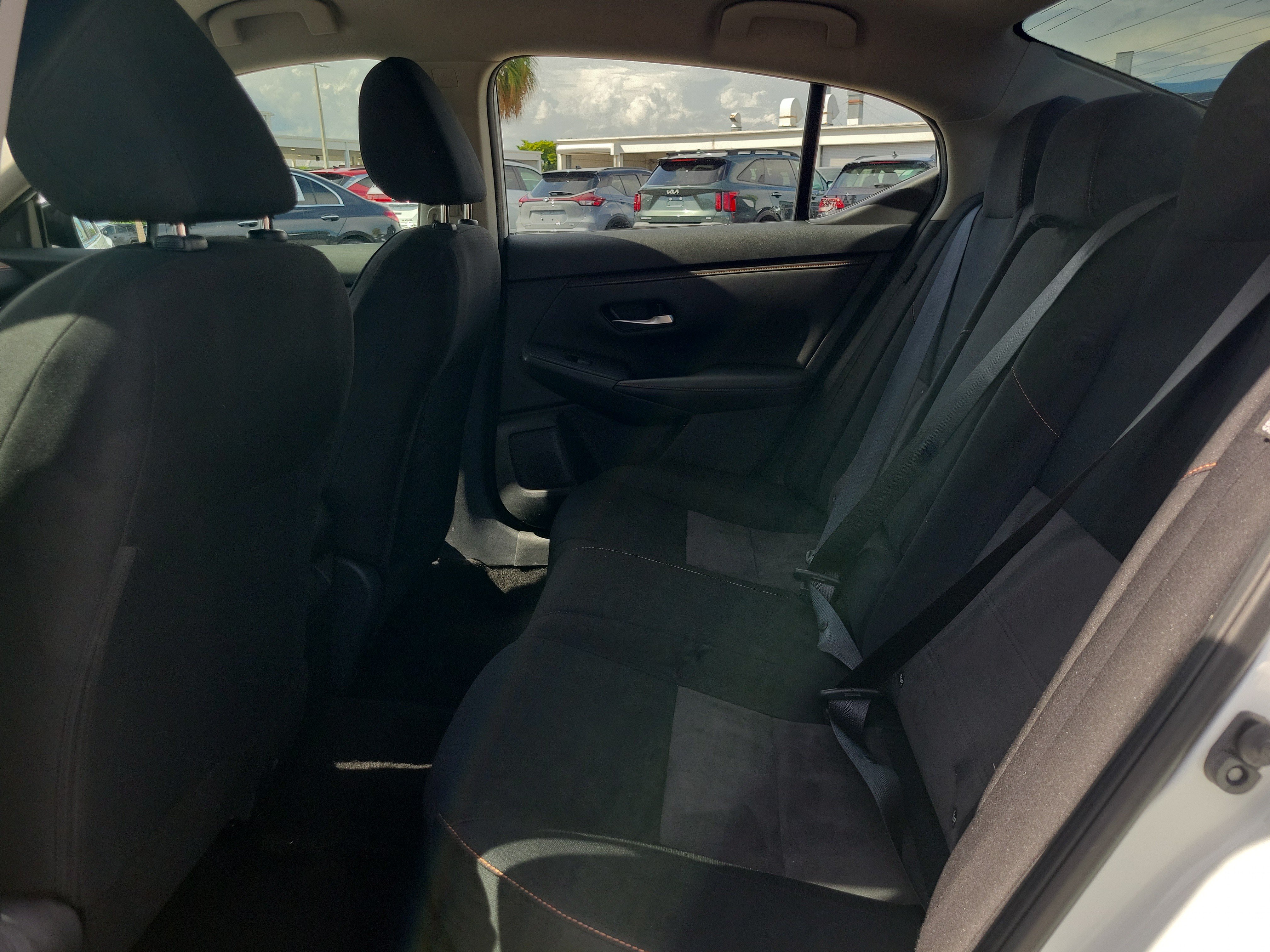 Used 2021 Nissan Sentra SR FWD image 14