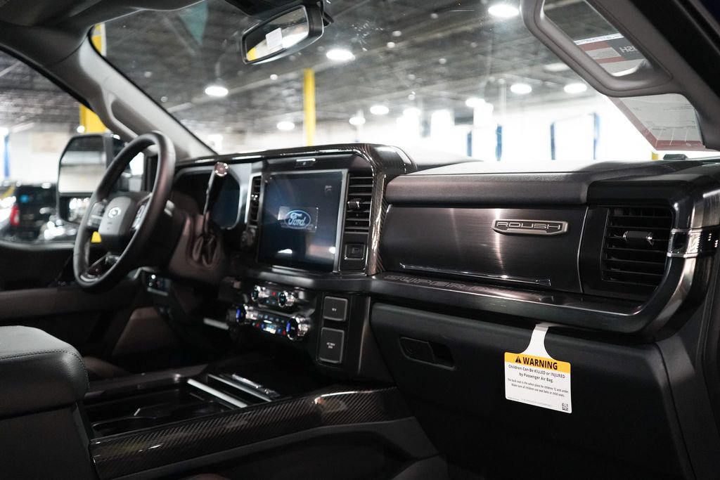 New 2026 Ford F250 Lariat w/ Black Appearance Package AWD/4WD image 30