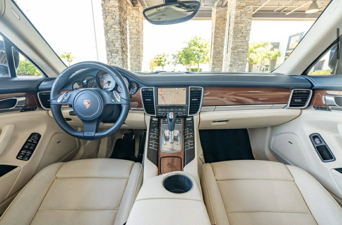 Used 2011 Porsche Panamera 4S AWD/4WD image 9
