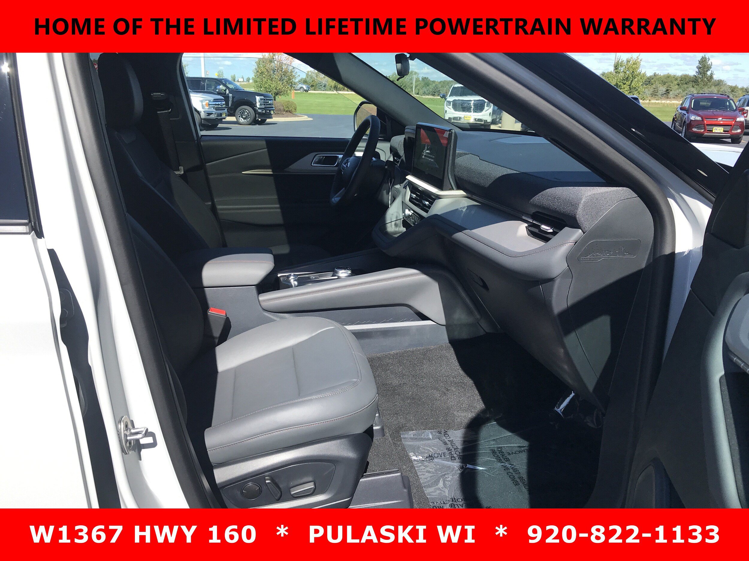 New 2027 Ford Explorer Active w/ Active Comfort Package AWD/4WD image 4
