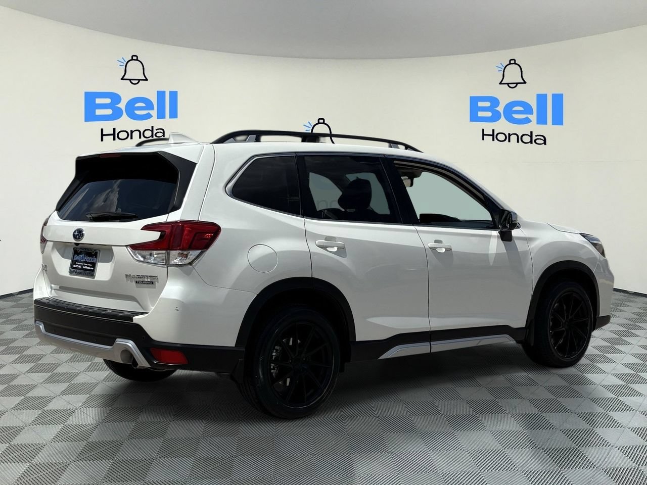 Used 2021 Subaru Forester Touring w/ Popular Package #2 AWD/4WD image 4