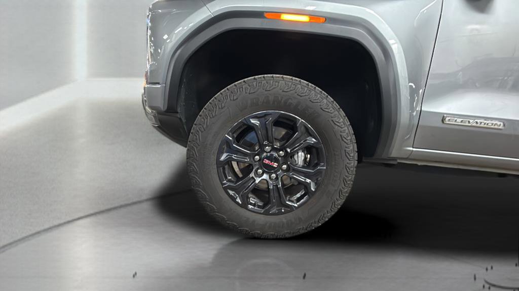 Used 2024 GMC Canyon Elevation w/ Elevation Premium Package image 25