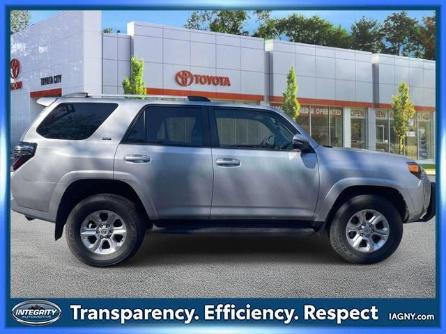 Used 2024 Toyota 4Runner SR5 Premium AWD/4WD image 5
