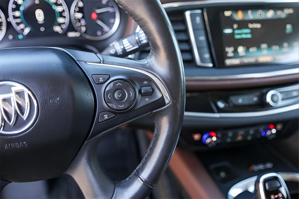 Used 2018 Buick Enclave Avenir w/ Avenir Technology Package image 13