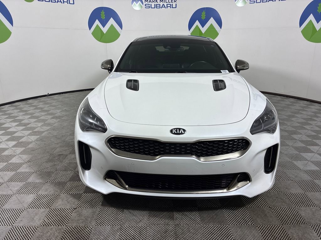 Used 2020 Kia Stinger GT1 image 2