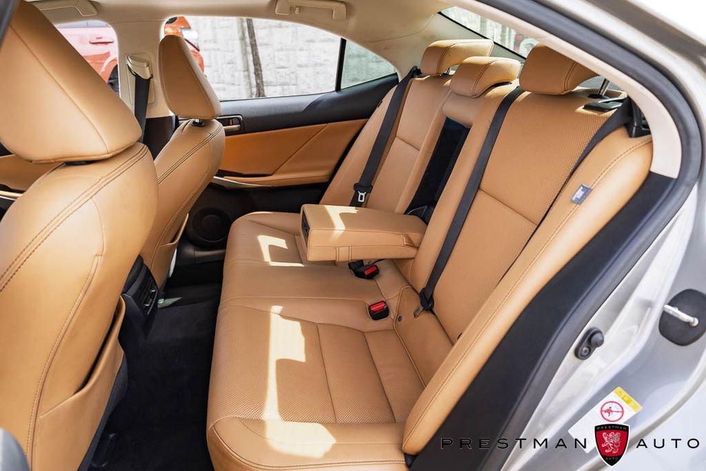 Used 2018 Lexus IS 300 AWD w/ Comfort Package image 37