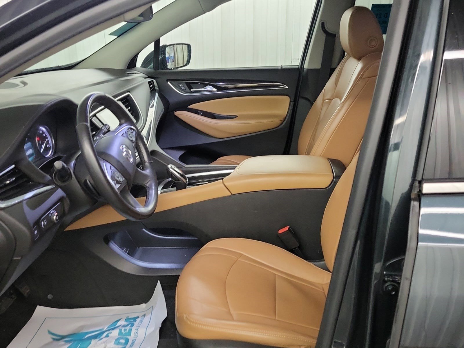 Used 2019 Buick Enclave Essence AWD/4WD image 8