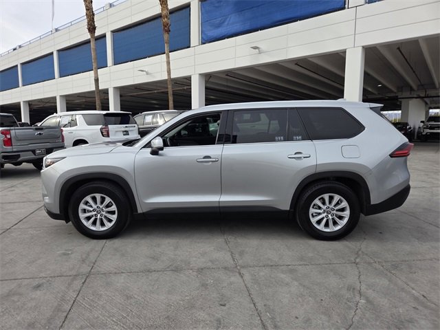 Used 2025 Toyota Grand Highlander AWD Hybrid image 3