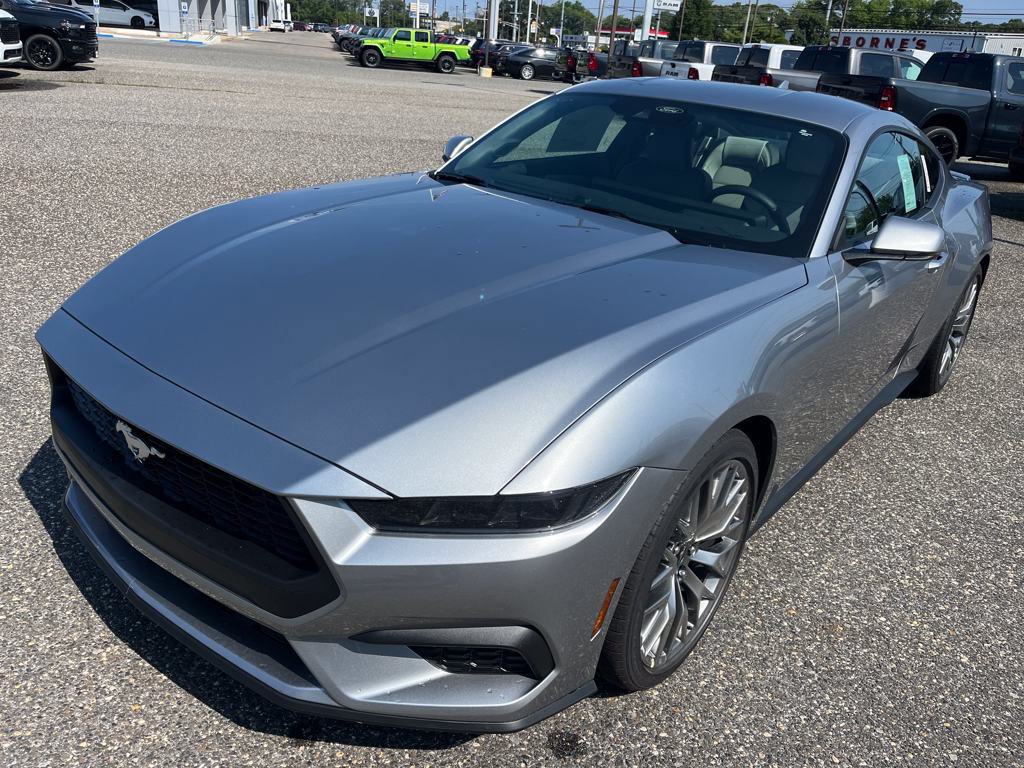 New 2025 Ford Mustang Premium RWD image 4
