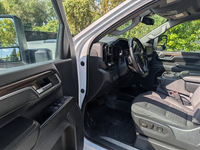 Used 2024 Chevrolet Silverado 2500 LT w/ Convenience Package AWD/4WD image 22