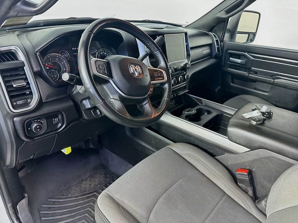 Used 2024 RAM 3500 Big Horn AWD/4WD image 29