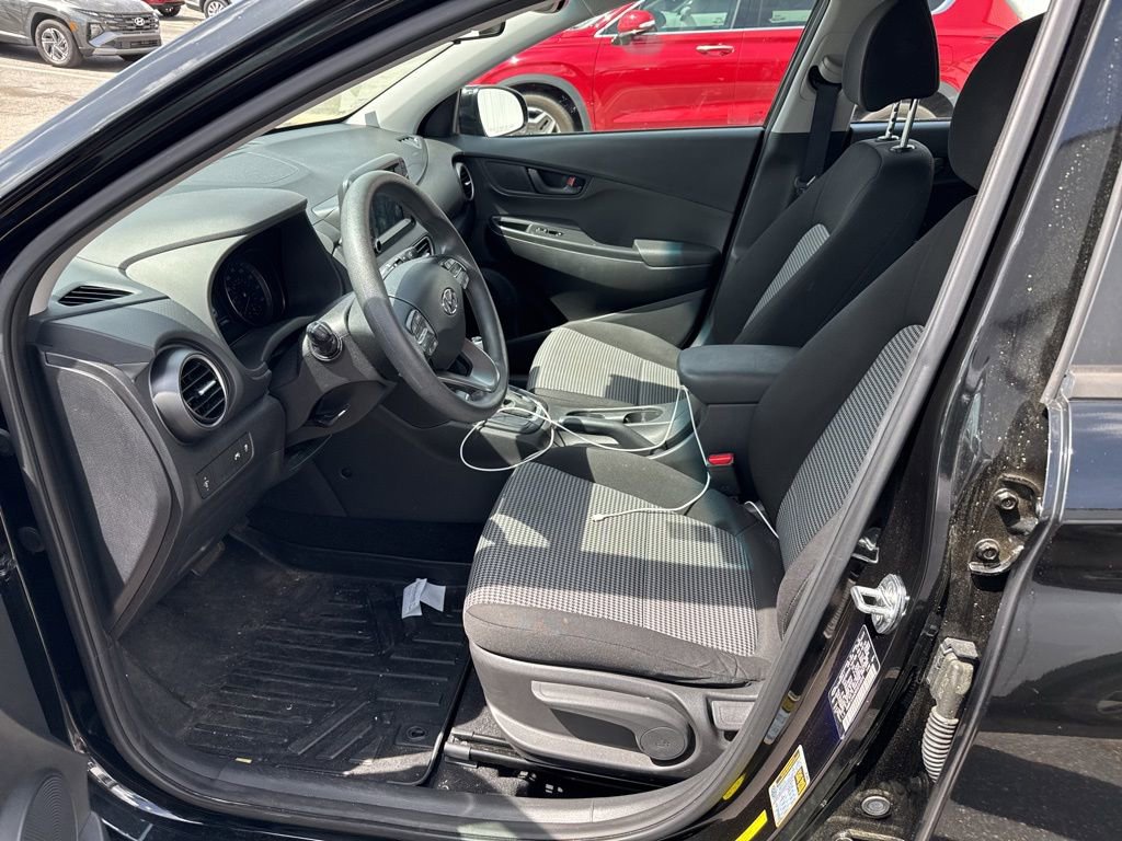 Used 2019 Hyundai Kona SE FWD image 6