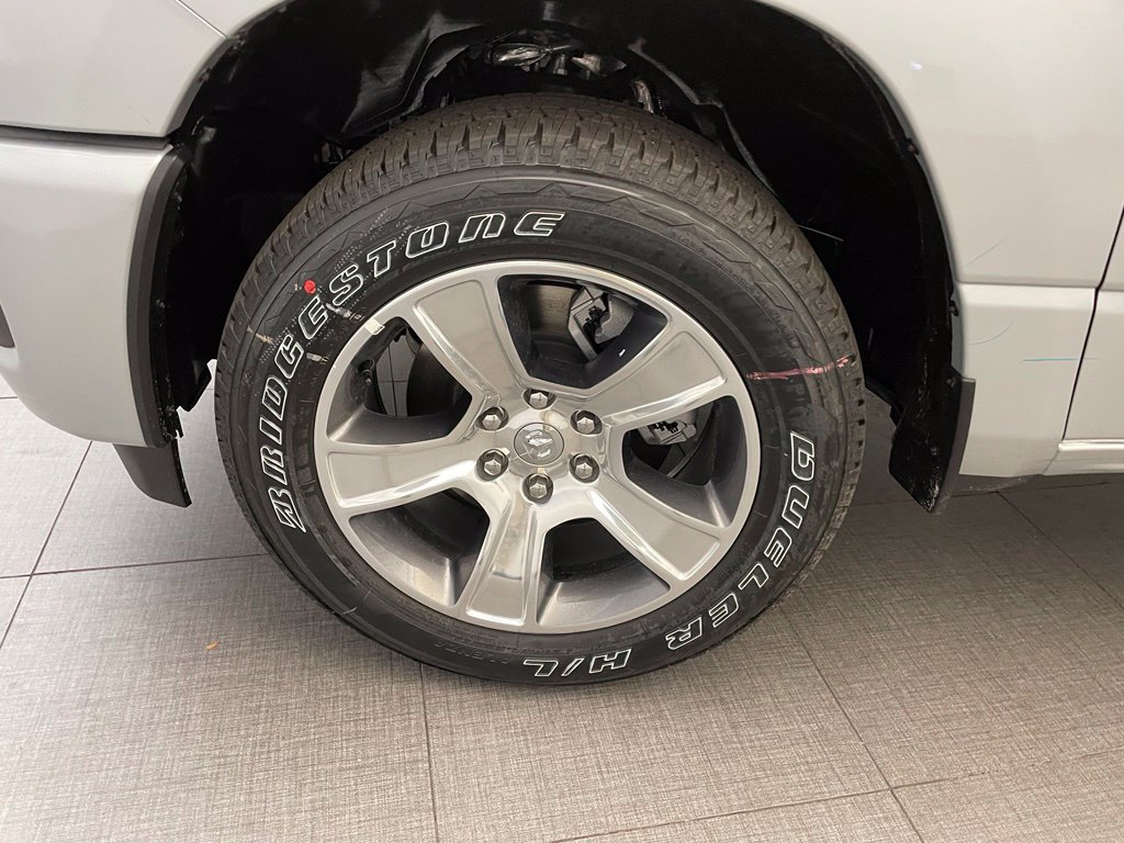 New 2026 RAM 1500 Express RWD image 9
