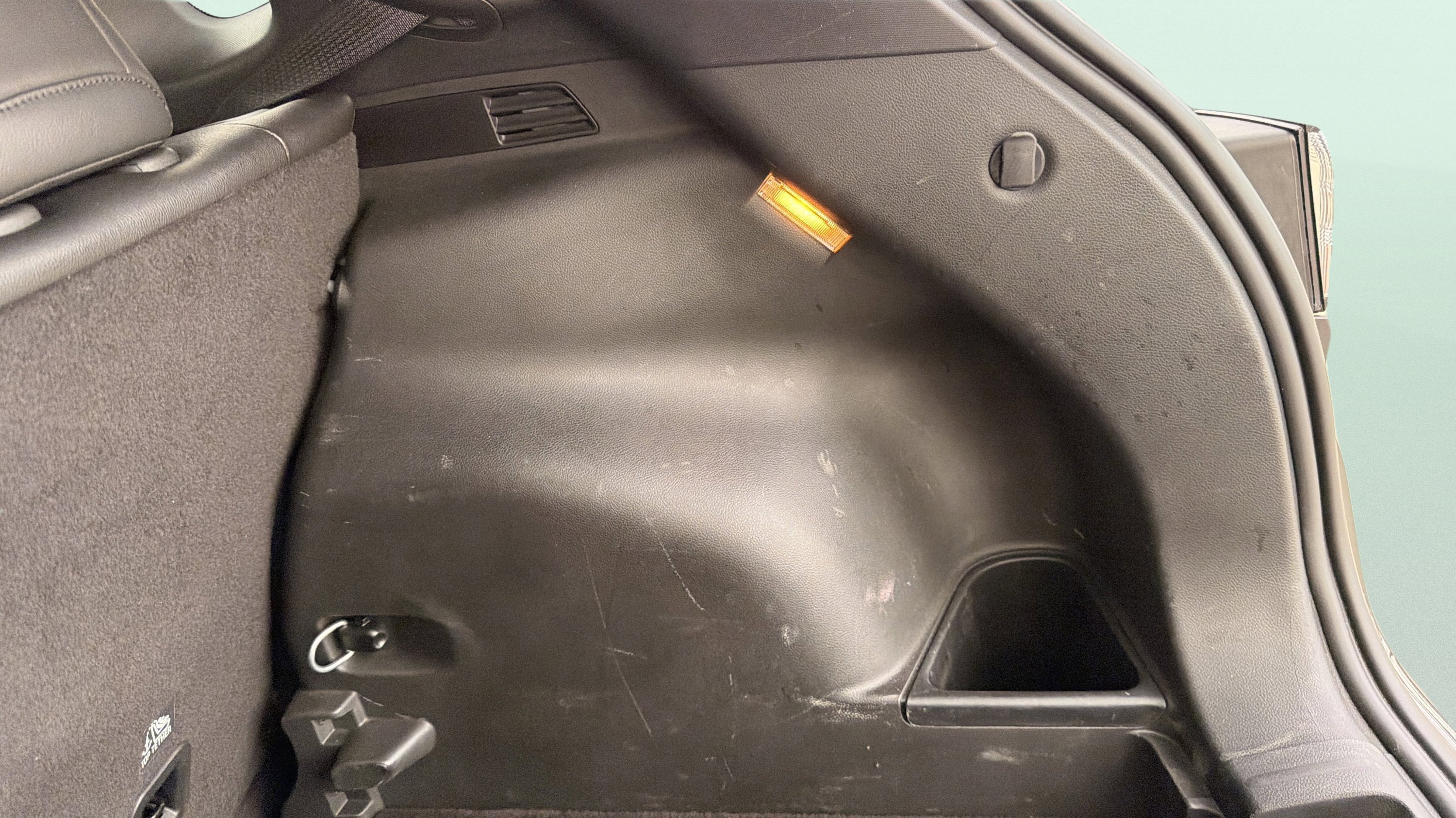 Used 2024 Jeep Compass Latitude image 29