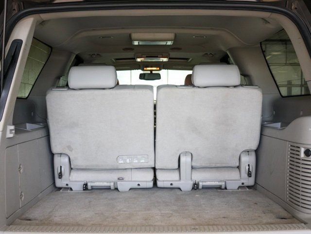 Used 2013 Chevrolet Suburban LT w/ Luxury Package image 9