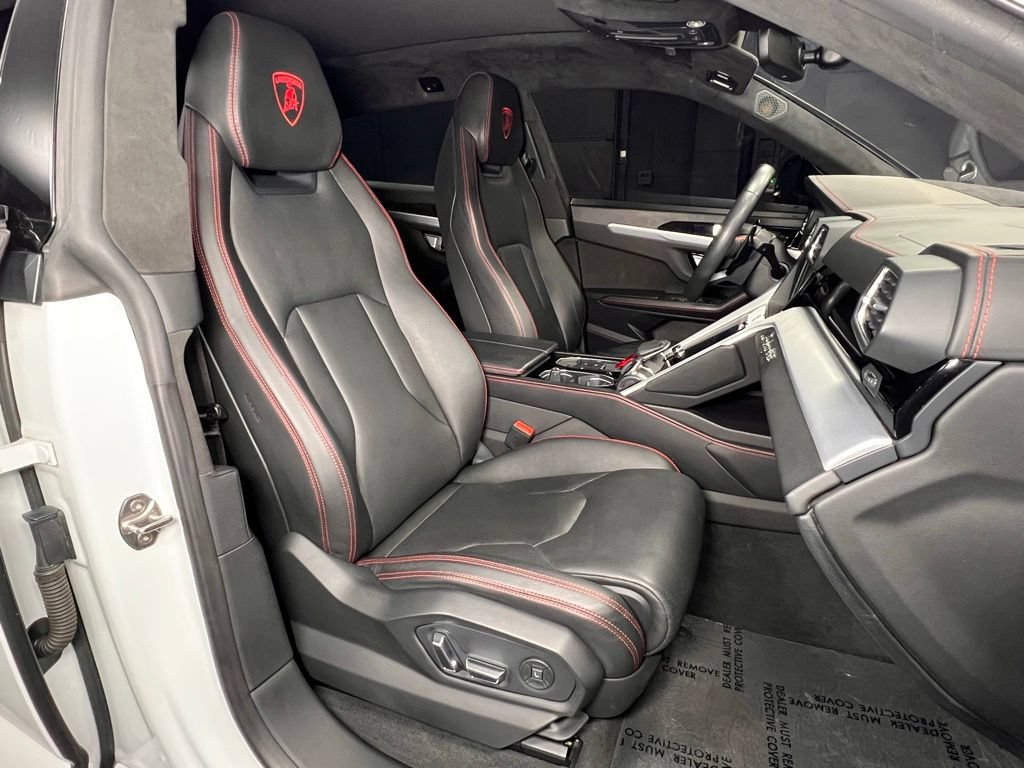 Used 2019 Lamborghini Urus AWD/4WD image 4