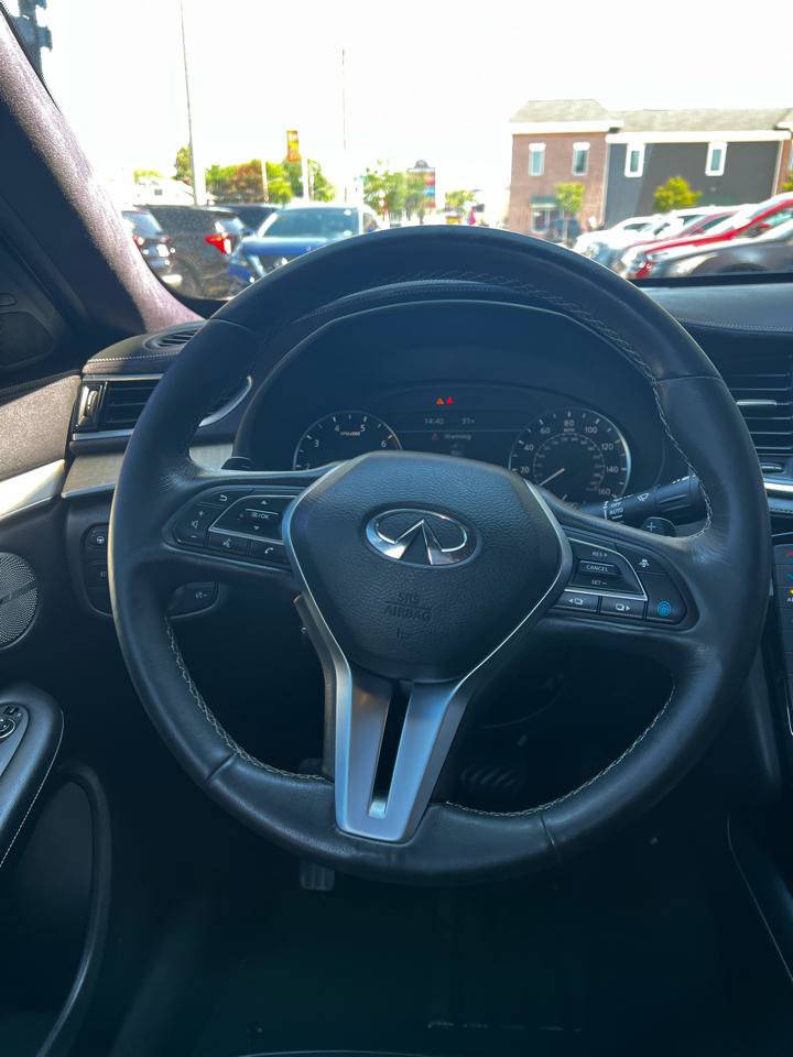 Used 2019 INFINITI QX50 Essential w/ Sensory Package AWD/4WD image 15