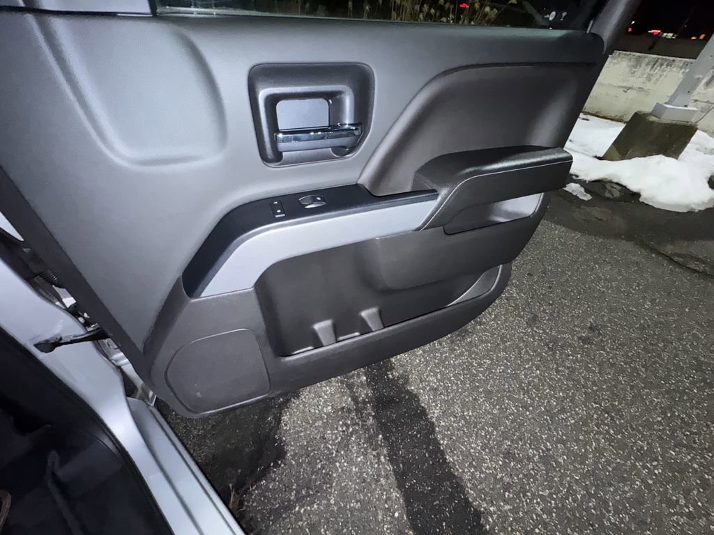 Certified 2018 Chevrolet Silverado 1500 LT w/ All Star Edition image 18