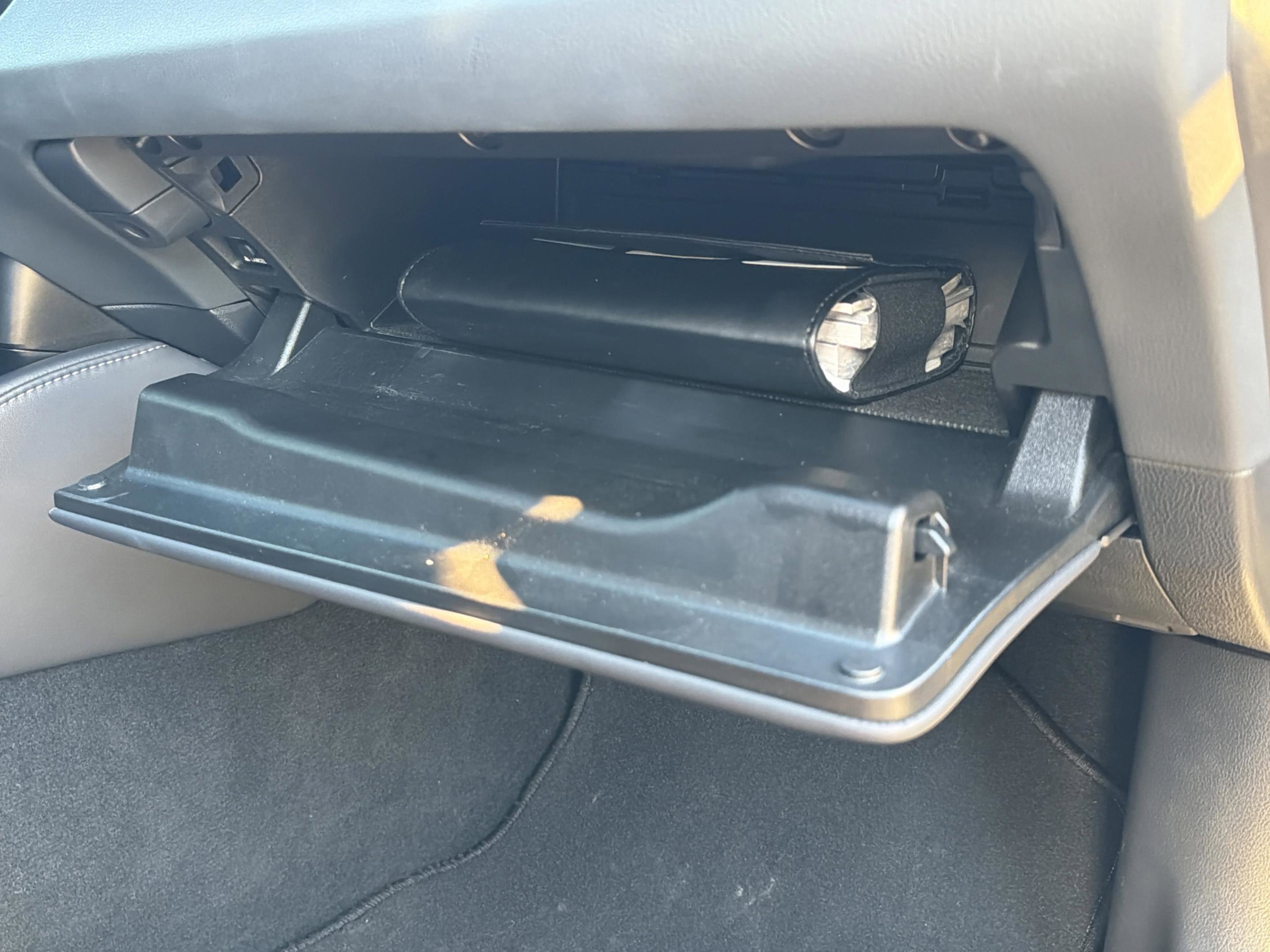 Used 2024 Lexus ES 350 w/ Premium Package image 29