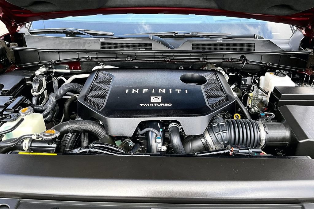 Certified 2025 INFINITI QX80 Sensory AWD/4WD image 13