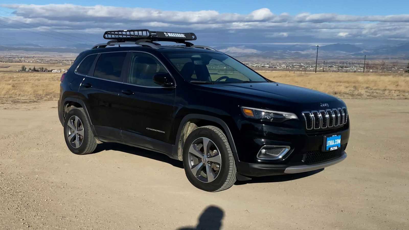 Used 2019 Jeep Cherokee Limited image 2