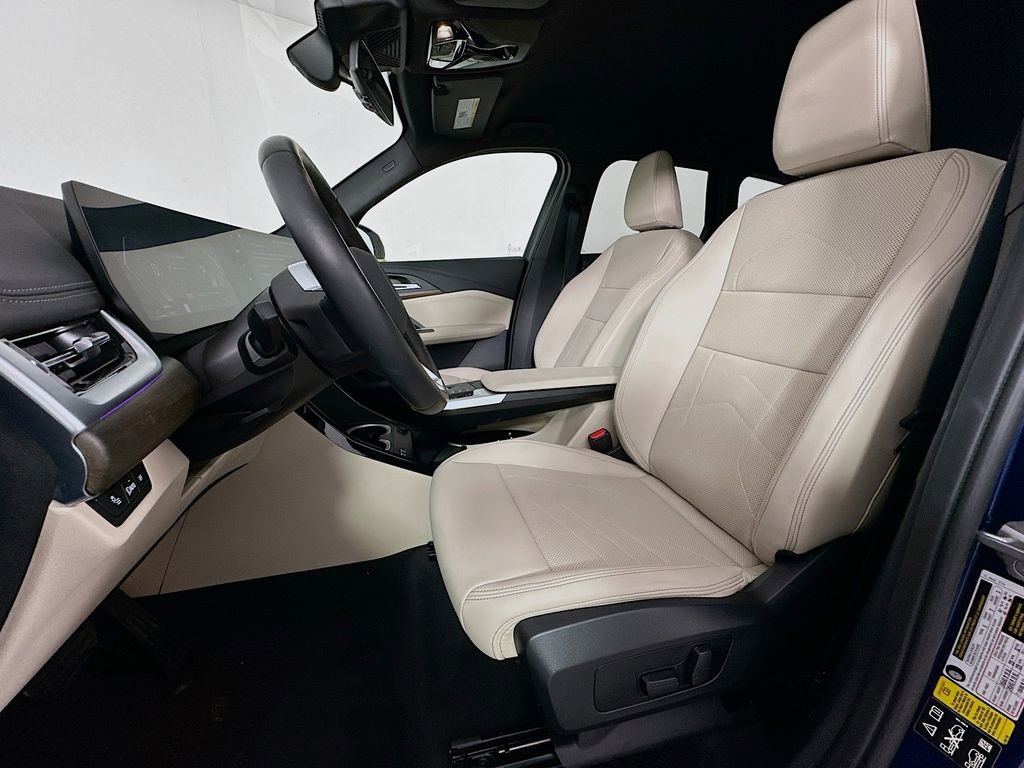 Certified 2023 BMW X1 xDrive28i w/ Convenience Package image 21