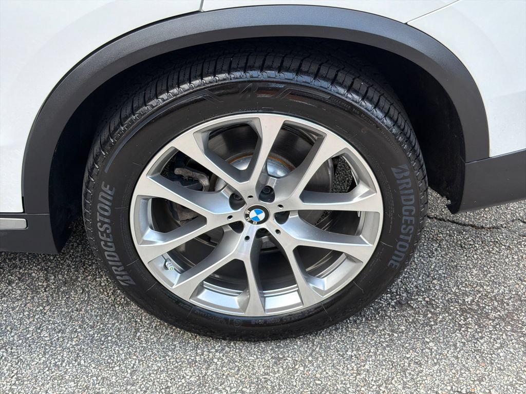 Used 2020 BMW X5 sDrive40i w/ Premium Package RWD image 19