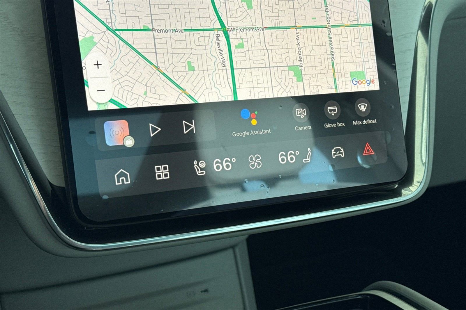 New 2025 Volvo EX90 Plus w/ Protection Package Premier image 21