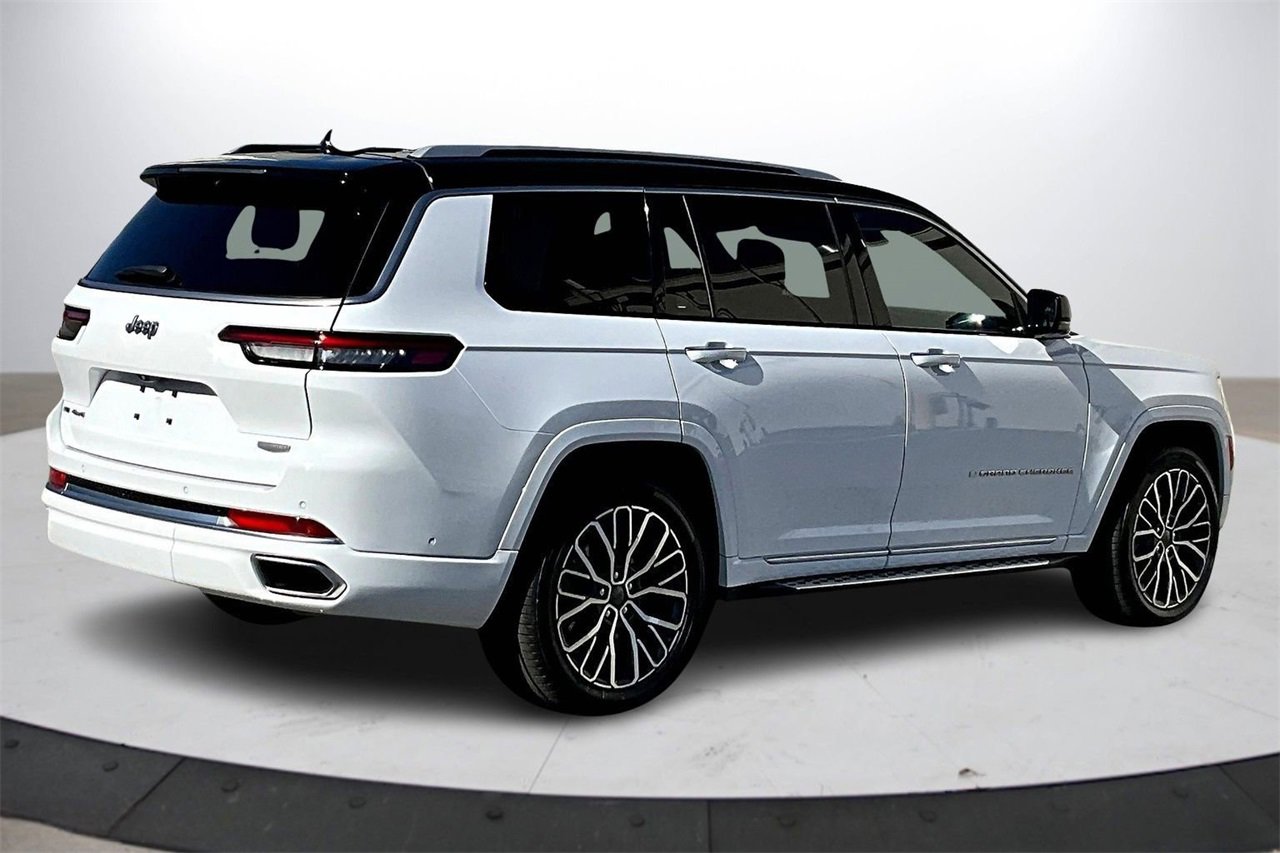 Certified 2023 Jeep Grand Cherokee L Summit image 8