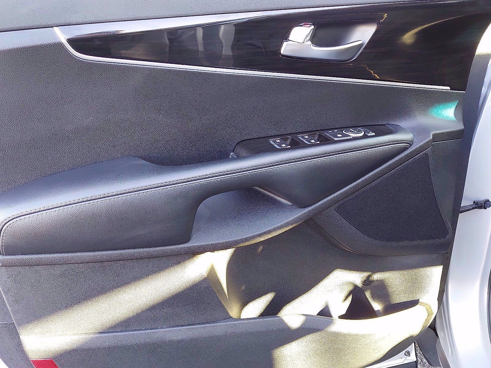 Used 2019 Kia Sorento LX V6 w/ Option Group 020 image 12