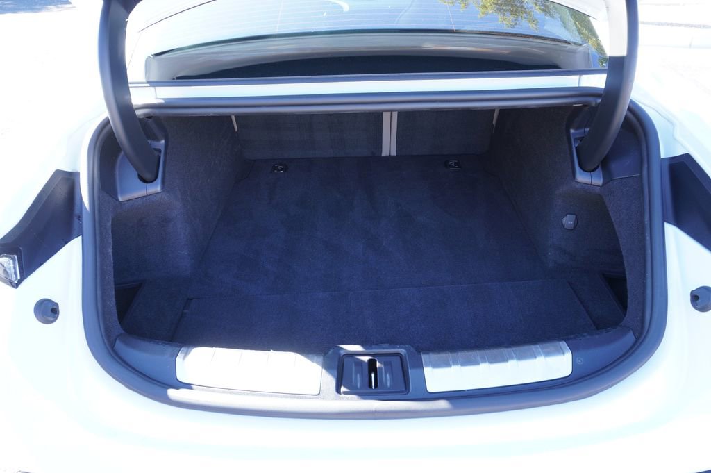 Used 2020 Porsche Taycan 4S image 8