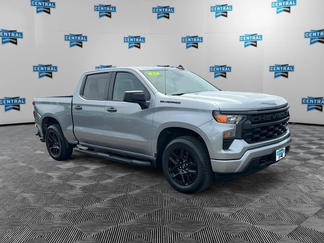 Used 2023 Chevrolet Silverado 1500 Custom w/ Rally Edition AWD/4WD image 7