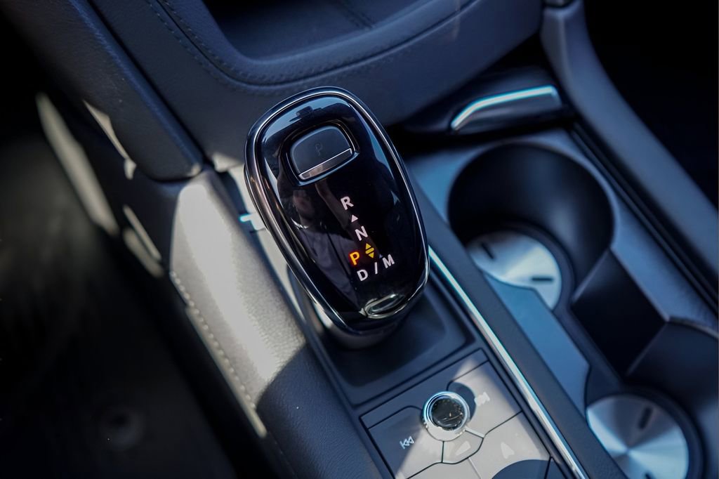 New 2026 Cadillac XT5 Premium Luxury w/ LPO, ONYX Package image 8