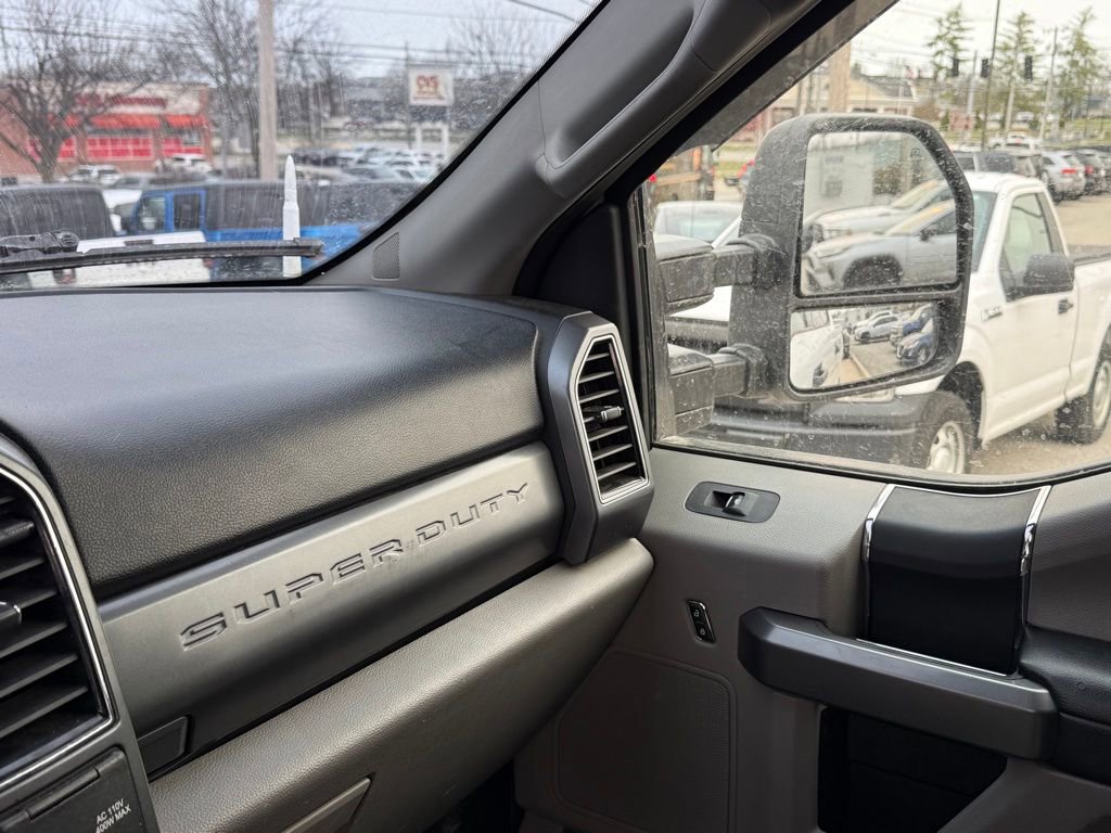 Used 2019 Ford F250 XLT w/ Snow Plow Prep Package image 21