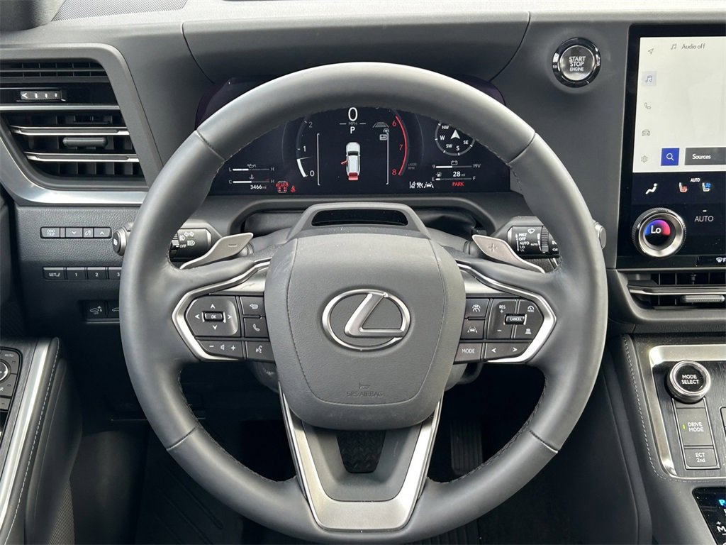 Used 2025 Lexus GX 550 image 37