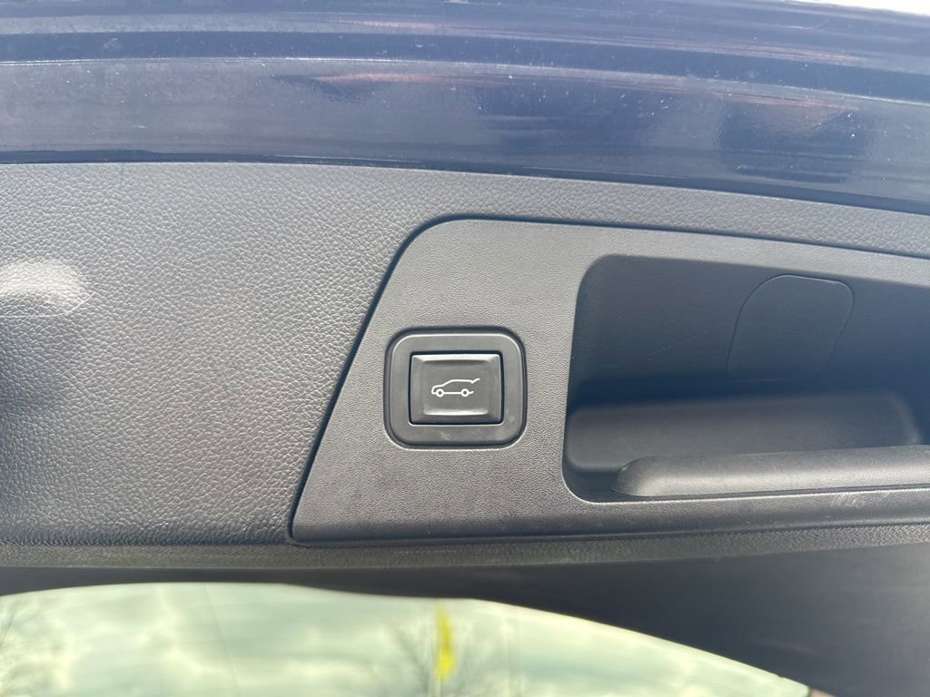 Used 2018 Buick Envision Premium image 8