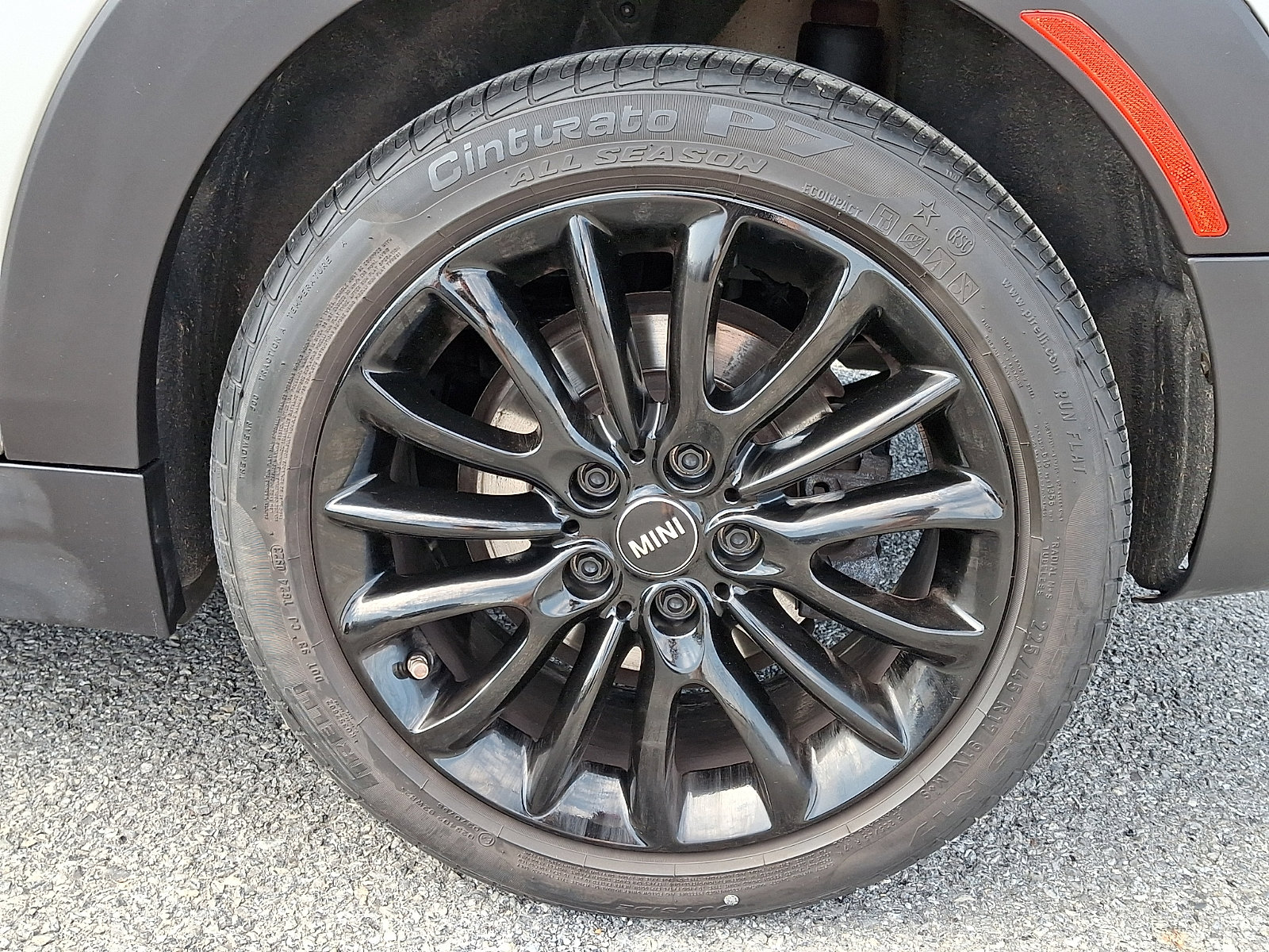 Used 2024 MINI Cooper Clubman S image 8