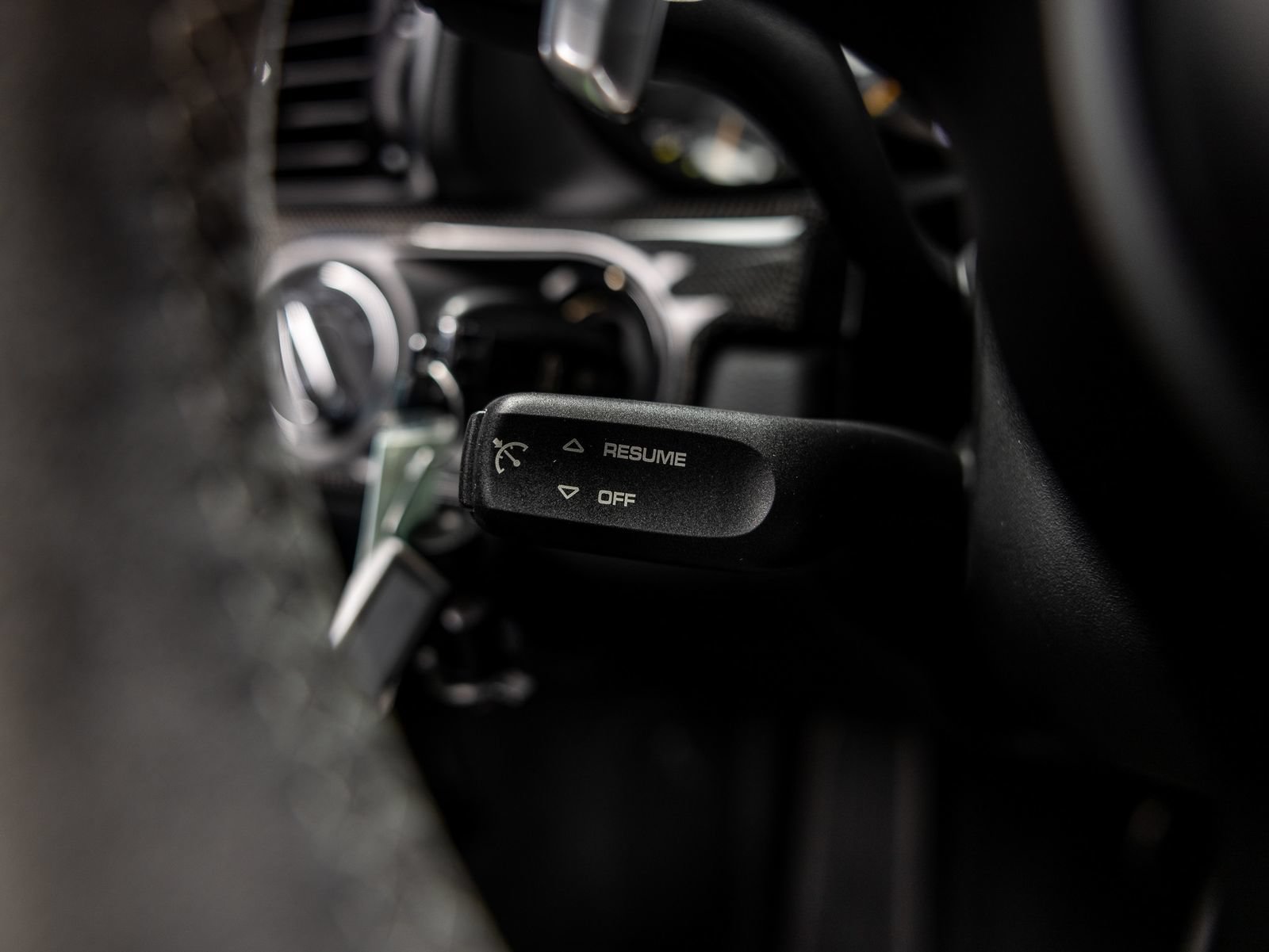 Certified 2019 Porsche 911 GT3 RS RWD image 33