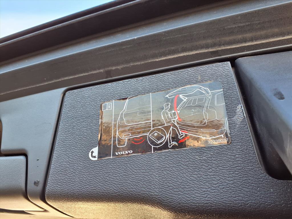 Used 2021 Volvo XC60 T5 Inscription w/ Advanced Package image 31