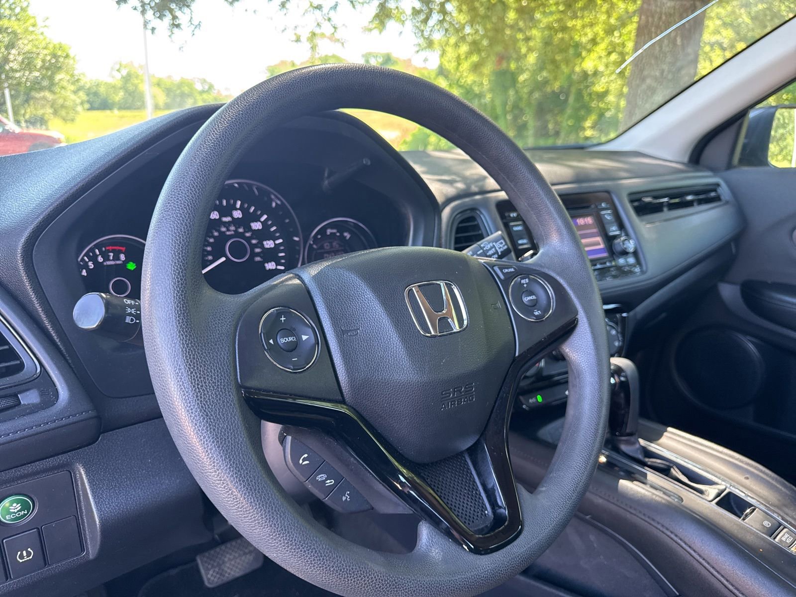 Used 2021 Honda HR-V LX image 11