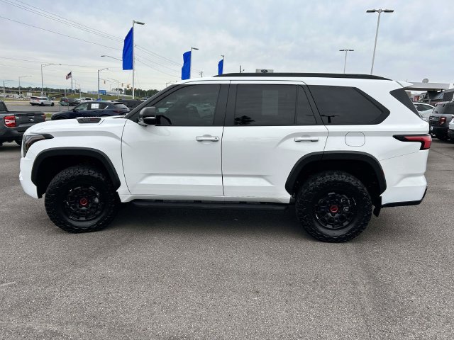 Used 2024 Toyota Sequoia TRD Pro AWD/4WD image 9
