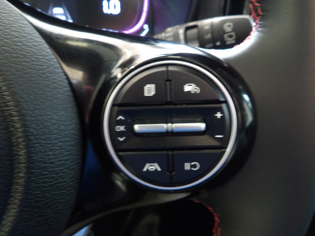 Used 2023 Kia Soul GT-Line FWD image 30