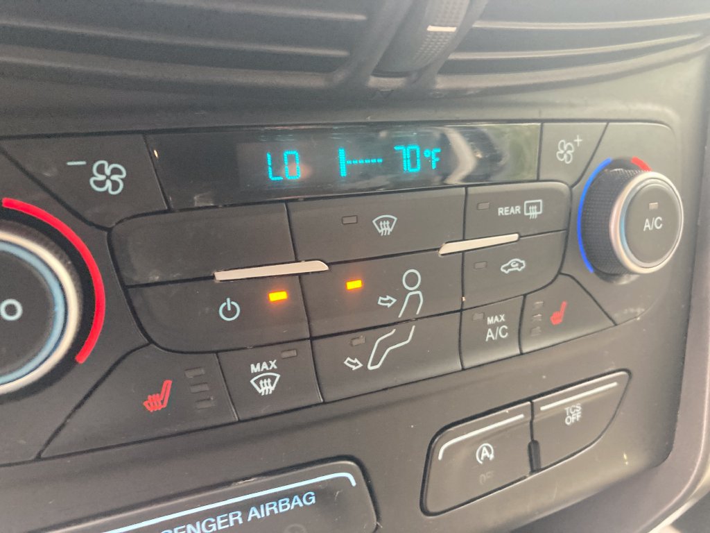 Used 2018 Ford Escape SEL AWD/4WD image 41