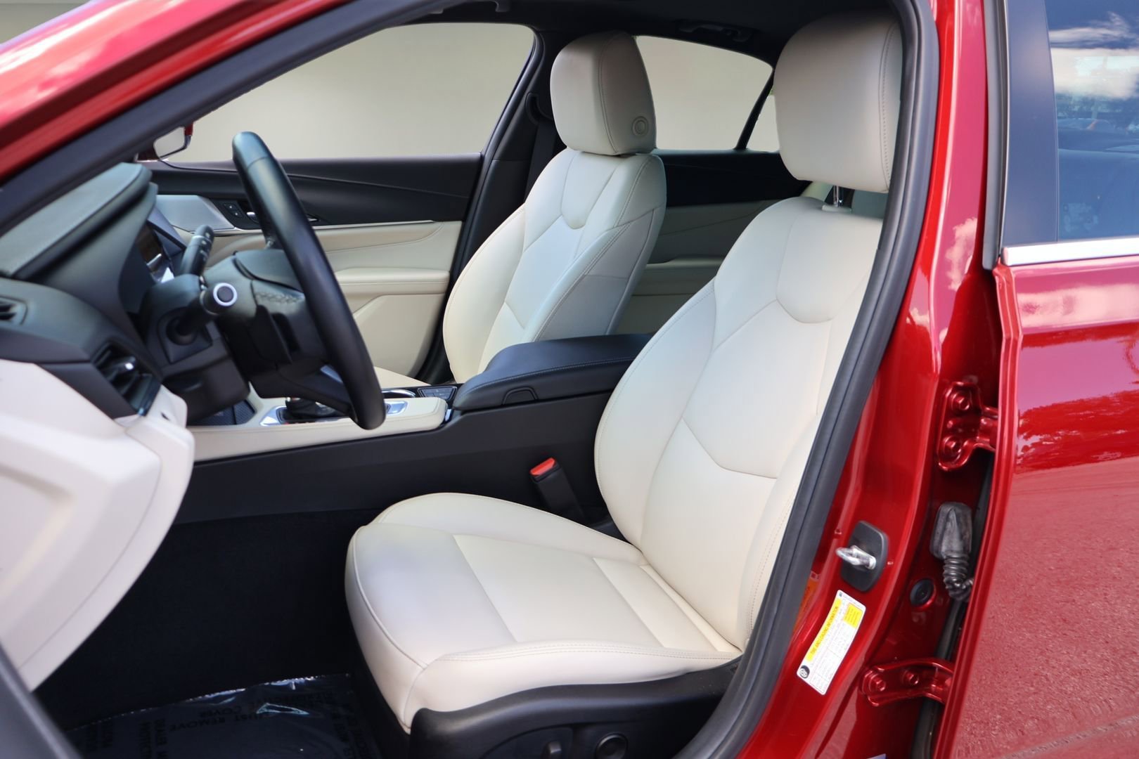 Used 2021 Cadillac CT4 Luxury w/ Sun And Sound Package RWD image 12