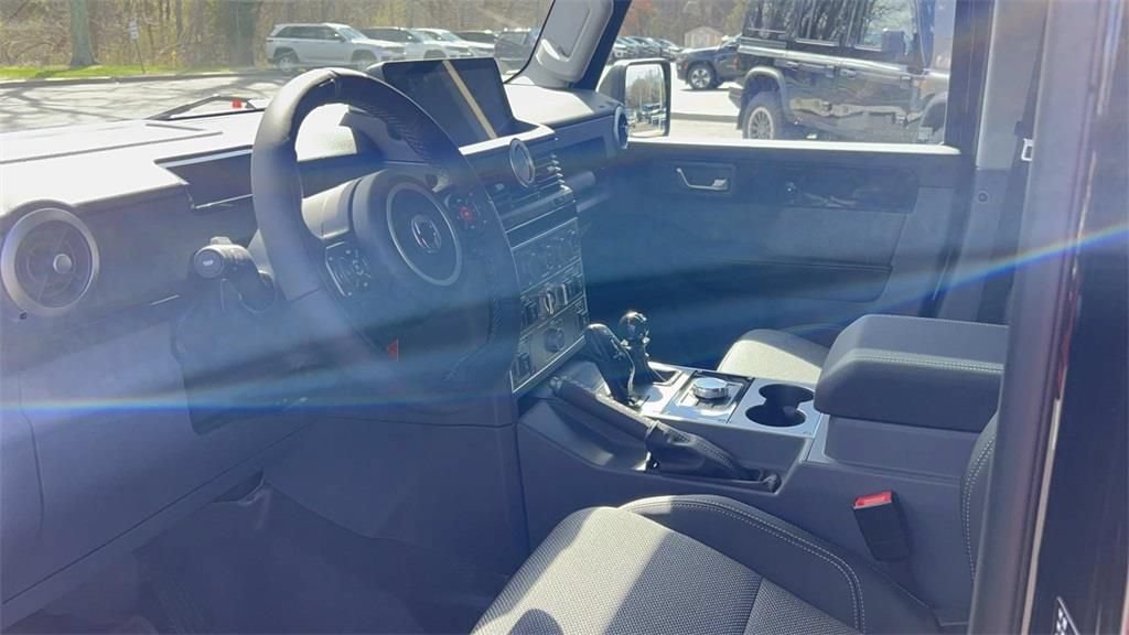 Used 2025 INEOS Grenadier Station Wagon AWD/4WD image 16