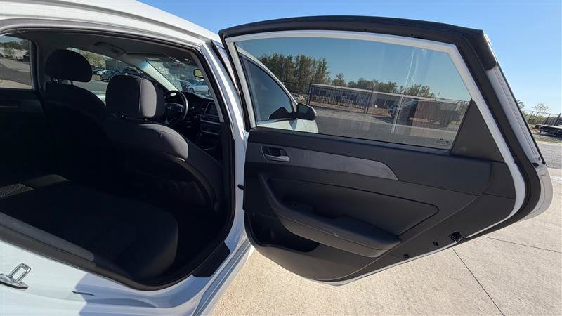 Used 2018 Hyundai Sonata SEL FWD image 16