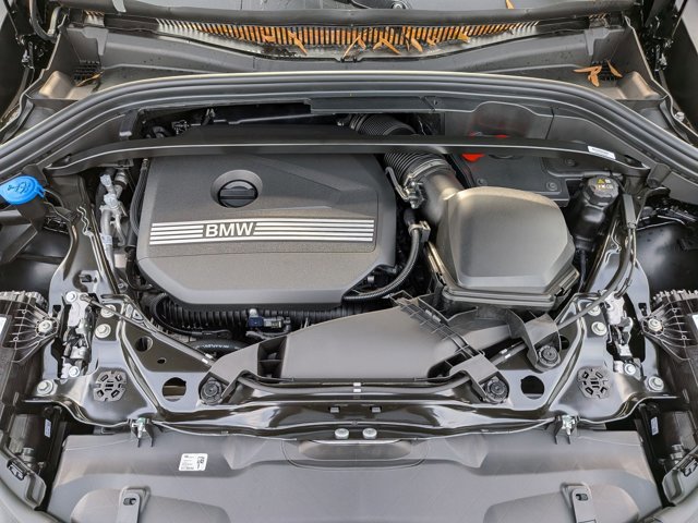 New 2026 BMW X2 xDrive28i image 18