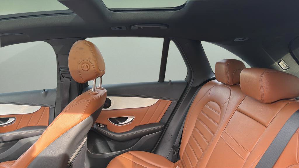 Used 2021 Mercedes-Benz GLC 43 AMG GLC 43 AMG image 17