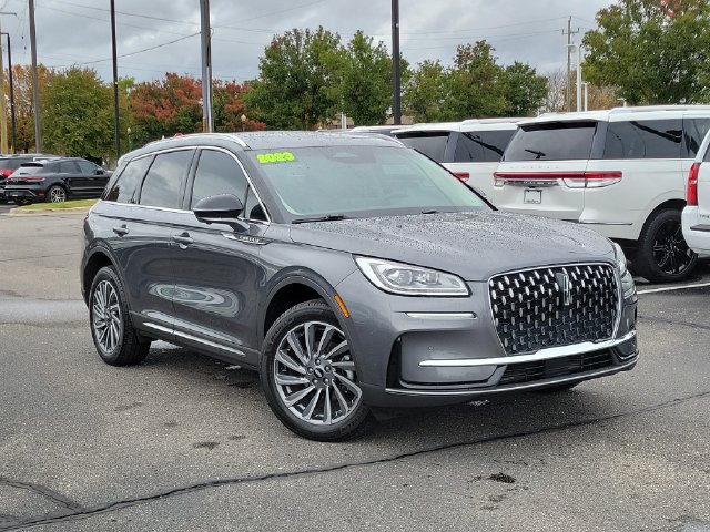 Used 2023 Lincoln Corsair Reserve w/ Equipment Group 201A AWD/4WD image 31