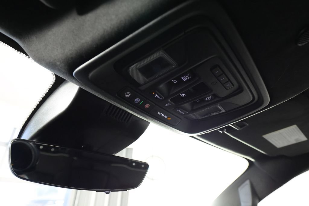 Used 2025 GMC Sierra 2500 AT4X AWD/4WD image 37
